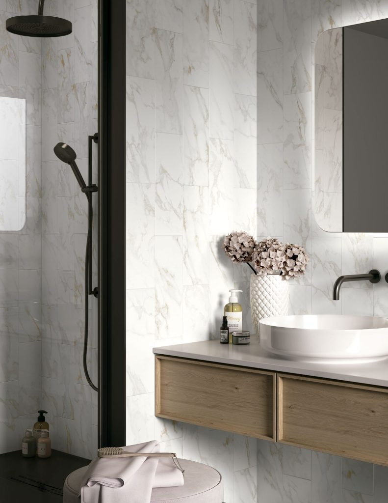 amb 01 calacatta gold 15x40 2 scaled 1